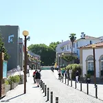 Paco Lafoes Bed & Breakfast 3*