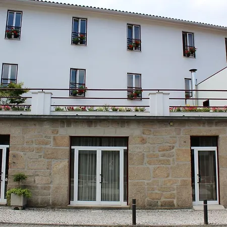 Paco Lafoes Bed & Breakfast 3*