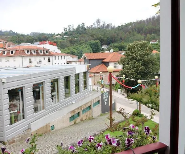 Paço Lafões Alojamento de Acomodação e Pequeno-almoço