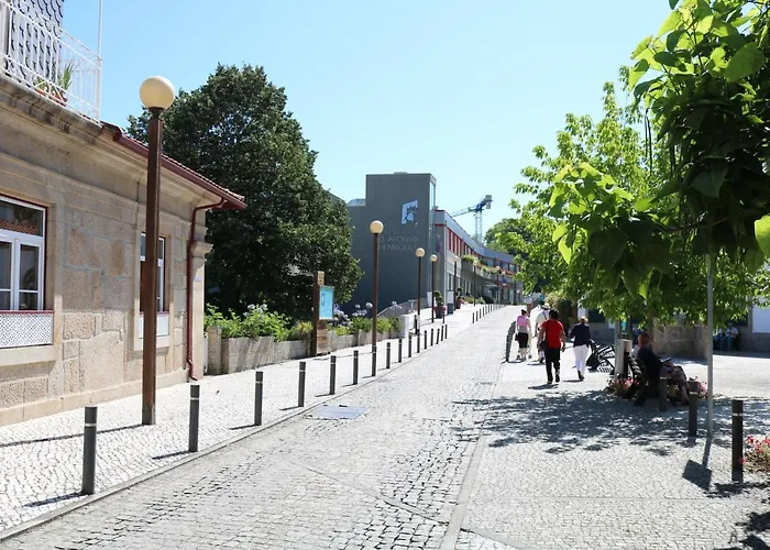 Alojamento de Acomodação e Pequeno-almoço Paço Lafões