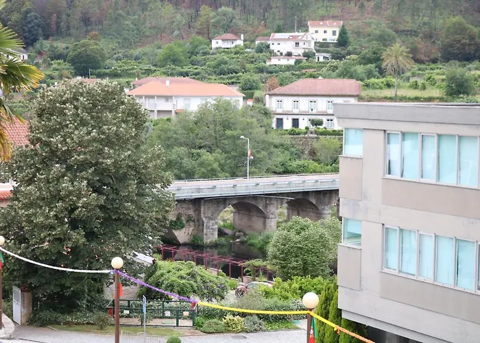 Paço Lafões Alojamento de Acomodação e Pequeno-almoço Termas de São Pedro do Sul