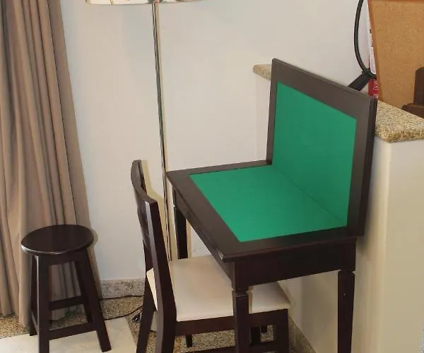 Alojamento de Acomodação e Pequeno-almoço Paço Lafões 3*